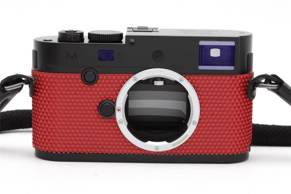 Leica M-P (Typ 240) â€˜gripâ€™ by Rolf Sachs with Leica 35mm f1.4