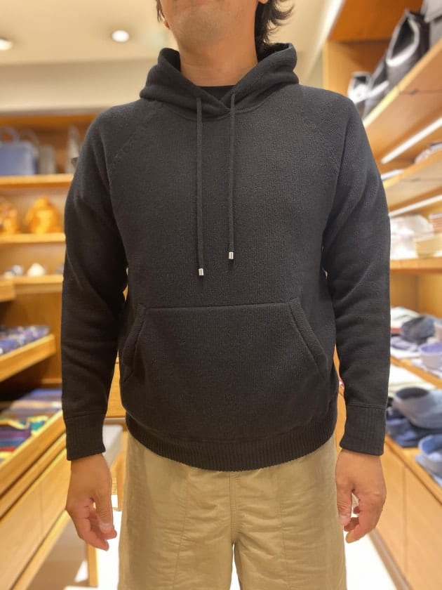 あー面倒くさい…そんな時に＜BAFY（バフィー）＞のパーカーで