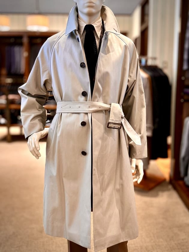 定番ベルテッドバルカラーコートスタイリング。｜BEAMS F（ビームスF