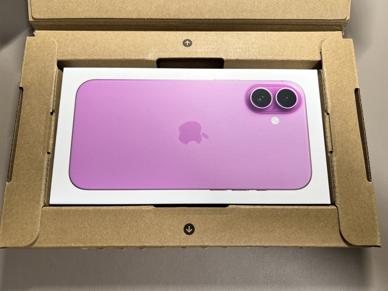 iPhone 16 Plusを買いました - さかつれづれ