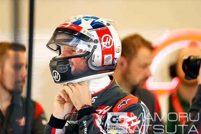 Shots！──グロージャン、特別な顎ヘルメット……顎？＠熱田カメラマン