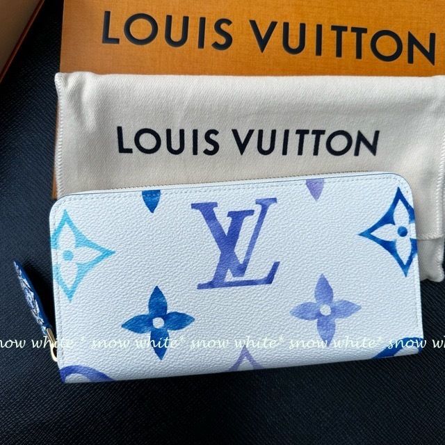 明日着 限定カラー♪ LV ジャイアントモノグラム 長財布 ZIPPY (Louis