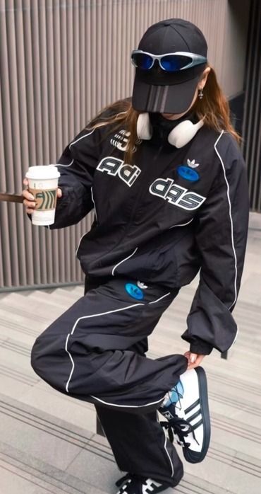 ADIDAS】Originals レーシングジャケット black☆追跡可 (adidas