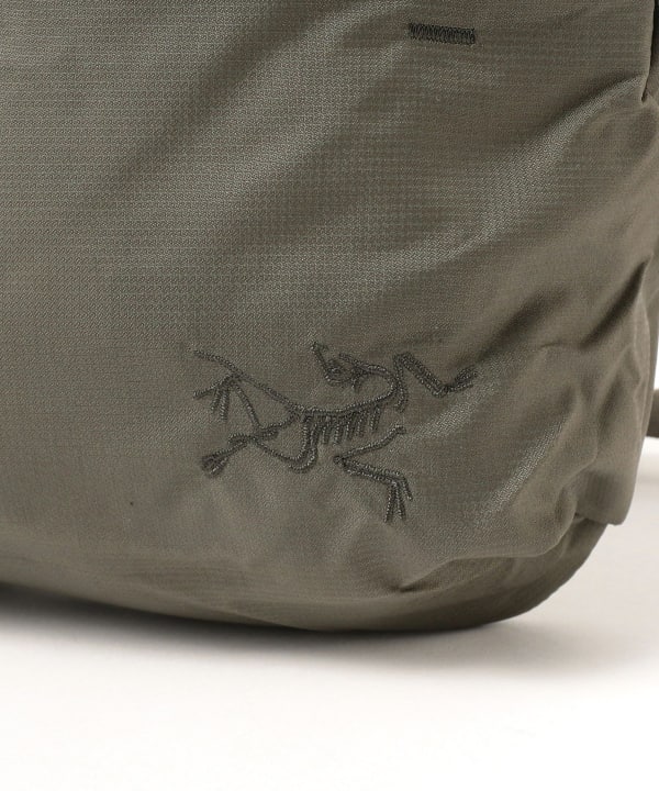 BEAMS（ビームス）ARC'TERYX / Heliad Crossbody（バッグ サコッシュ