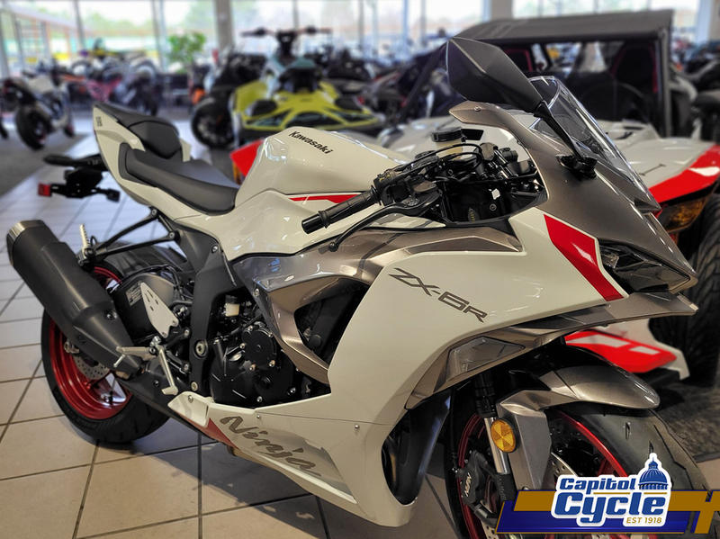 2025 Kawasaki Ninja® ZX™-6R ABS | Capitol Cycle Company