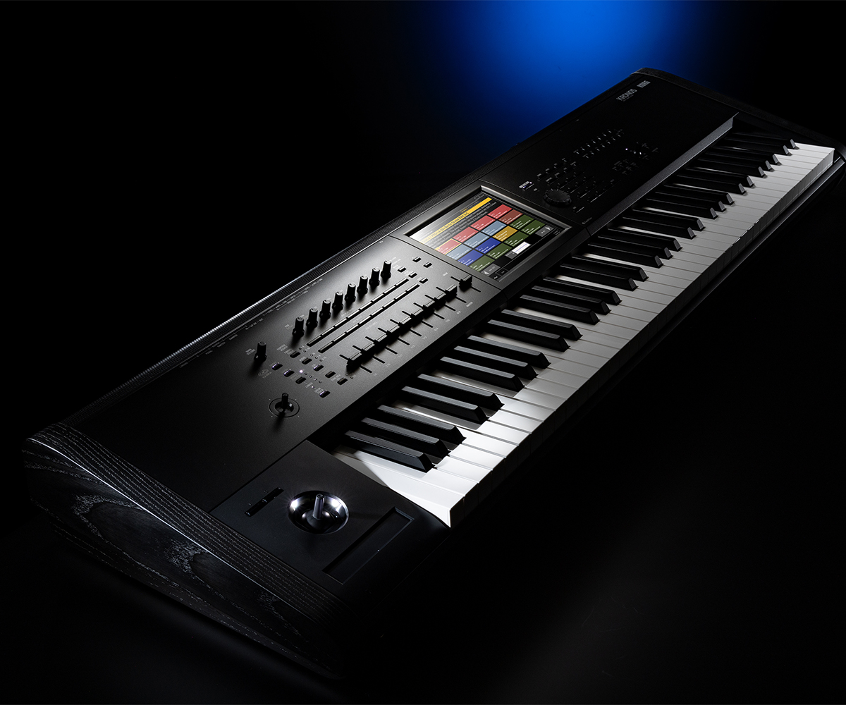 KRONOS - MUSIC WORKSTATION | KORG (Japan)