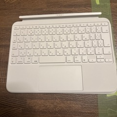 iPad（A16）用Magic Keyboard Folio - 日本語 (こっし) 花巻のiPadの
