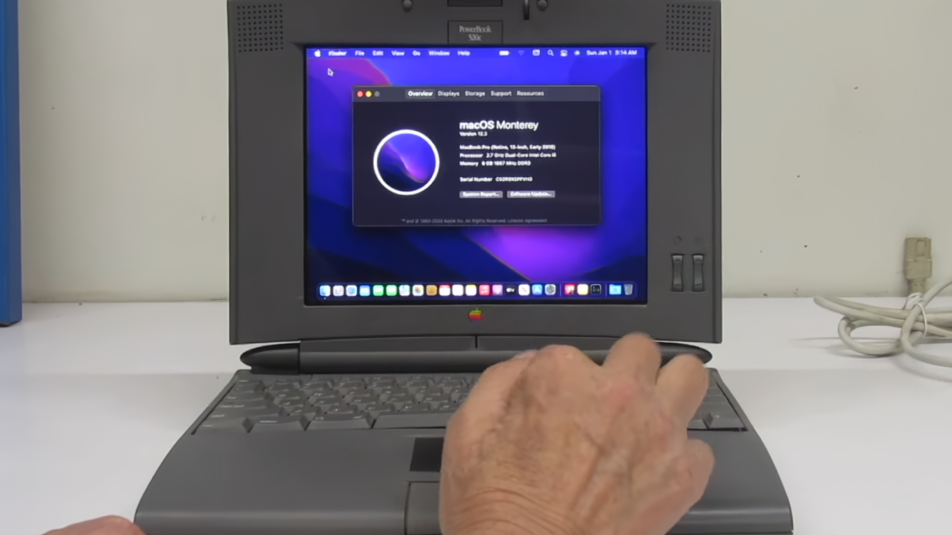 Apple's 1994 PowerBook 520C rises from the grave with iPad display