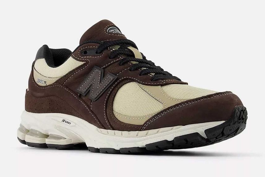 New Balance 2002R GORE-TEX 