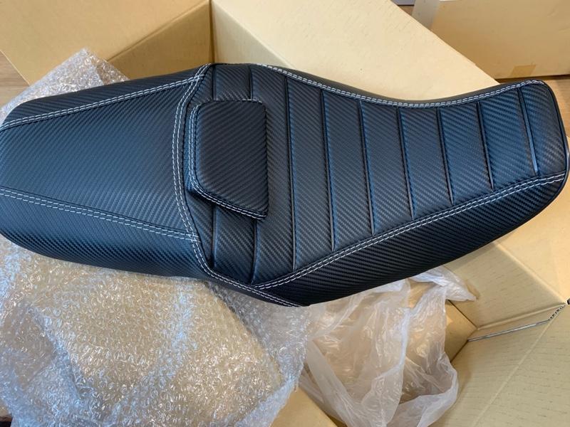 ノイワットダン JC75シート のパーツレビュー | グロム125(wic21