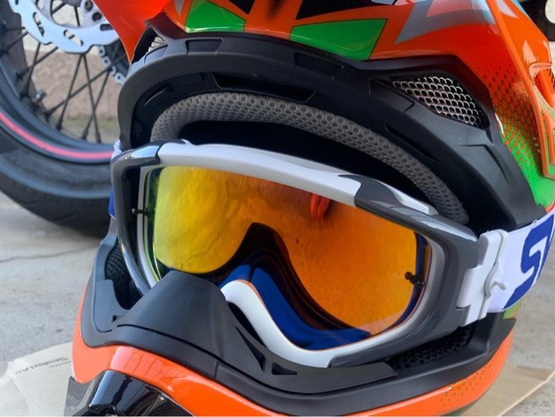 SWANS MX-TALON-MW/GRY のパーツレビュー | WR250X(都立家政) | みんカラ