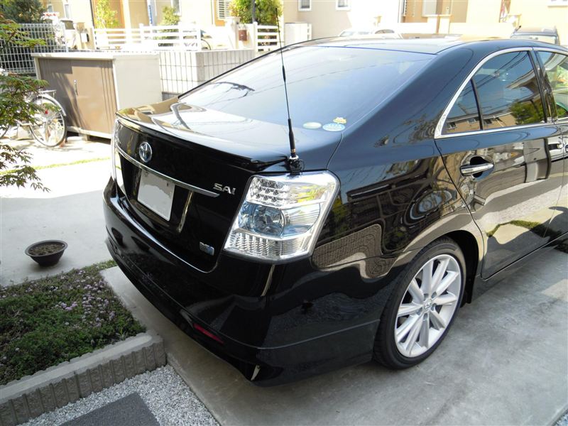 アマチュア無線機、アンテナ取付け（トヨタ SAI・AZK10）by タモダン