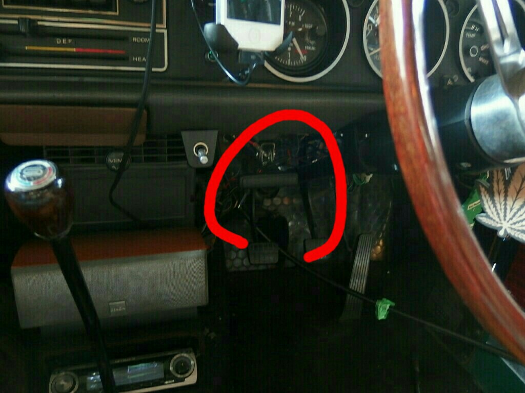 サイドブレーキ移設（日産 サニートラック・B120系）by リバーショール