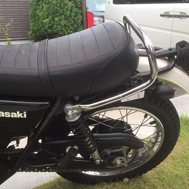 タンデムグリップ取付（カワサキ 250TR）by ヘルピンシェル - みんカラ