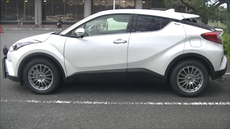 スタッドレス取り付け（トヨタ C-HR・NGX50/NGX10）by 1nichi1aisu