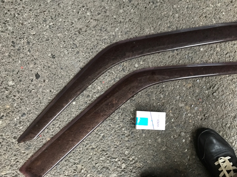 Y30純正ドアバイザー（日産 グロリアワゴン・Y30）by （トロイ