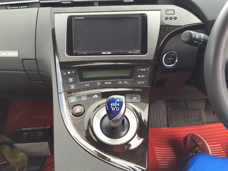 マイコーデ用 インテリアパネルへ交換（トヨタ プリウス・30系）by