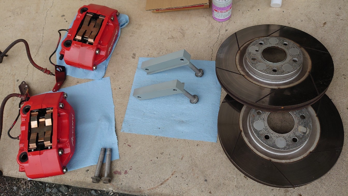 KB1ブレーキキャリパー流用（ホンダ アコード ユーロR・CL7/8/9）by な