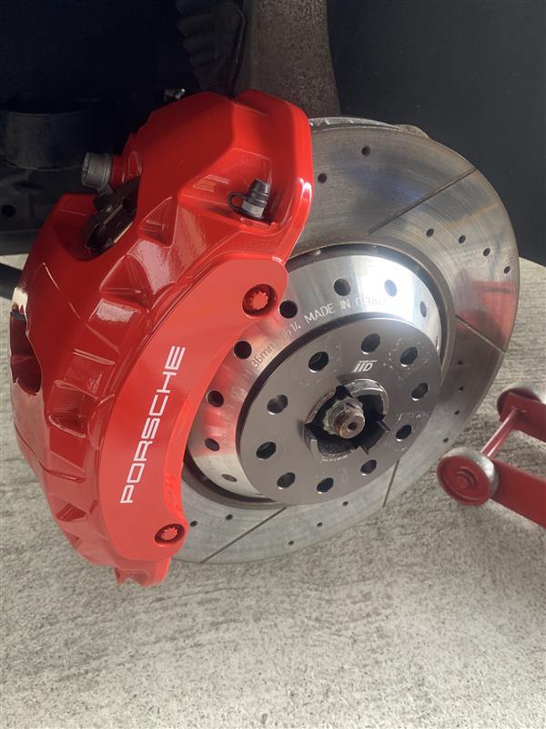 フロント純正キャリパー交換（ポルシェ カイエン・958）by anddypapa