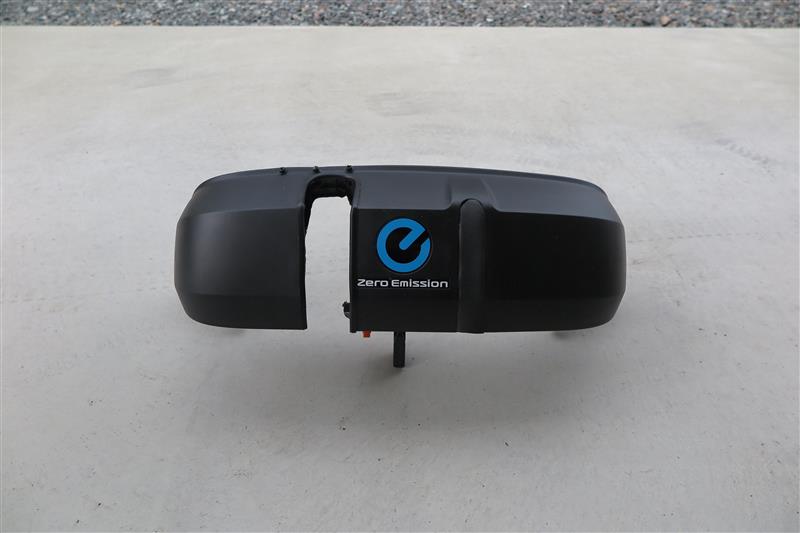 充電ポートカバーの改造（日産 リーフ・ZE1）by 5940 - みんカラ