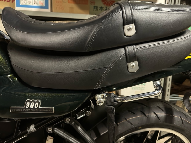 純正ハイシートに交換（カワサキ Z900RS）by アカシュ - みんカラ