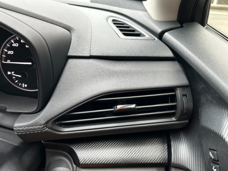 レヴォーグ用インテリアパネル交換(助手席側)（スバル クロストレック