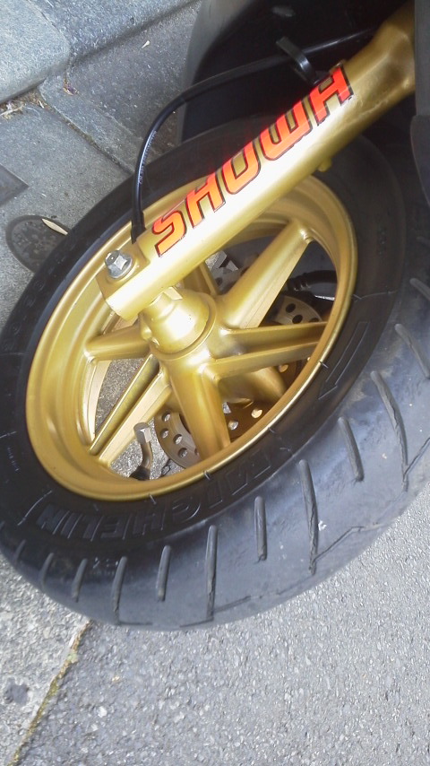 ライブDioZX AF35 タイヤ交換 100／90－10（ホンダ