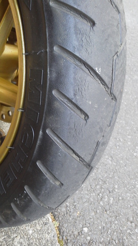 ライブDioZX AF35 タイヤ交換 100／90－10（ホンダ