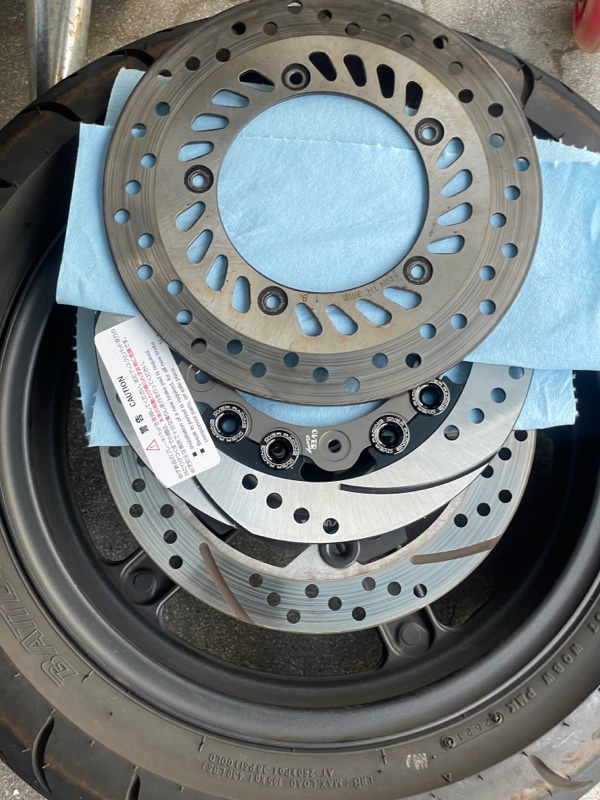 JC92のサンスター製ディスクローター比較（ホンダ グロム125）by Ma