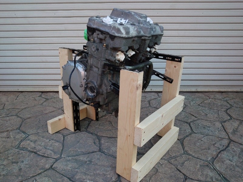 エンジンスタンド自作（ホンダ CBR1000F）by red_one - みんカラ