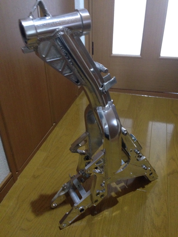 中華(MINIMOTO扱い) アルミツインチューブフレーム のパーツレビュー