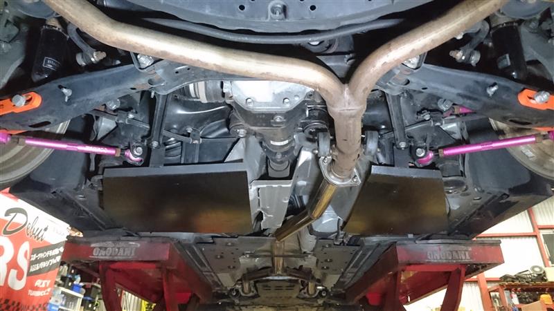 燃料タンクガード のパーツレビュー | クラウンアスリート(⊿ぽいぽい