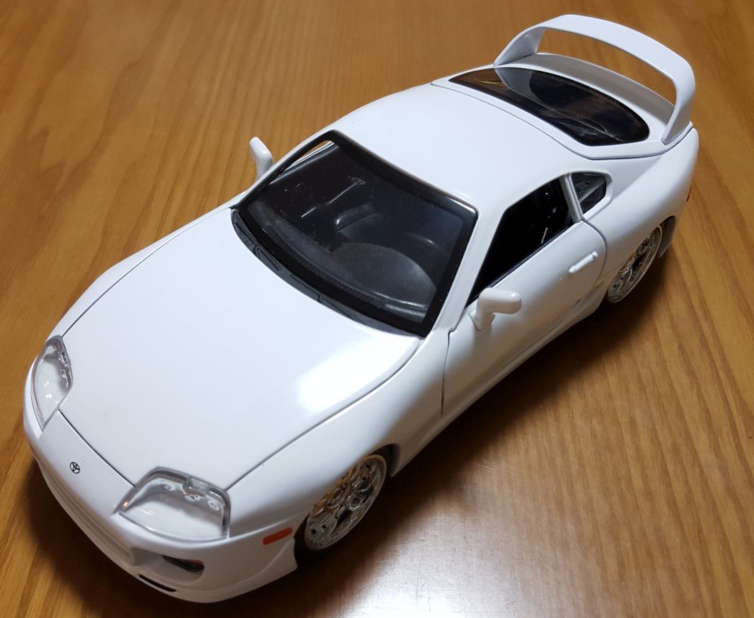 Jada TOYS 1/24 ミニカー TOYOTA SUPRA JZA80 ホワイト のパーツ