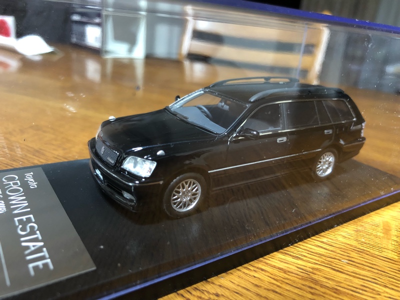 HI-STORY 1/43 クラウンエステート ミニカー のパーツレビュー