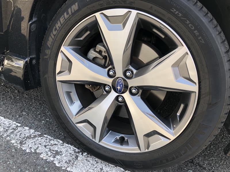 スバル(純正) フォレスター X-BREAK専用アルミホイール のパーツ