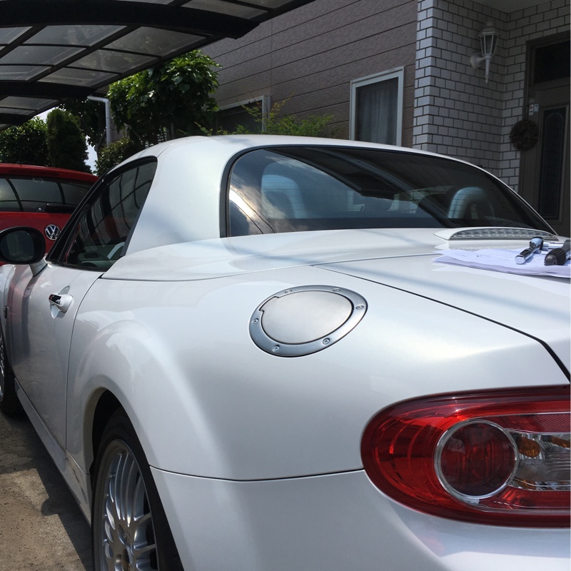 マツダ(純正) フューエルリッド（アルミ調） のパーツレビュー