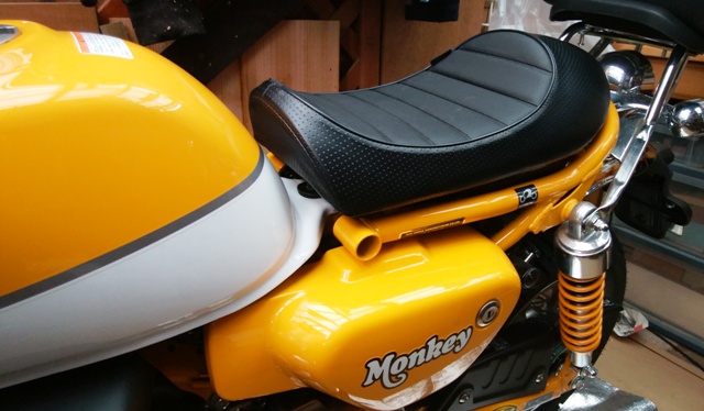 KITACO ﾓﾝｷｰ125 カスタムシート (再レビュー0回目)のパーツレビュー