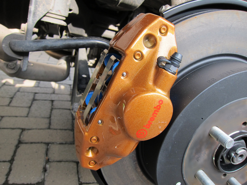 スバル(純正) GDBインプレッサ 純正ブレンボキャリパー リア のパーツ