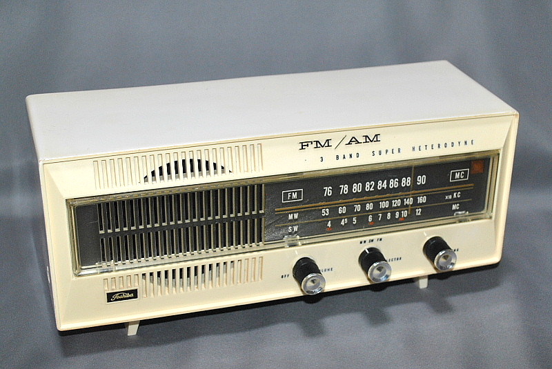 東芝 FM付き 3バンド 真空管ラジオ 6FM-20｜覆面えるのブログ