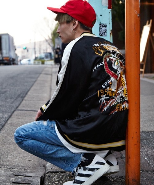 doublet（ダブレット）の「doublet 『CHAOS EMBROIDERY』スーベニア