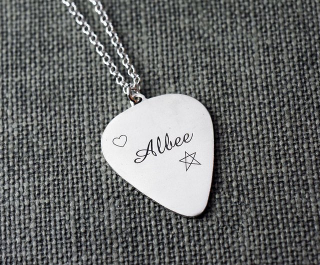 台湾 【刻印】ギターピックネックレス | 925純銀 ペアネックレス