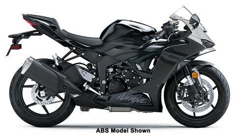 New 2026 Kawasaki Ninja ZX-6R Metallic Matte Graphenesteel Gray