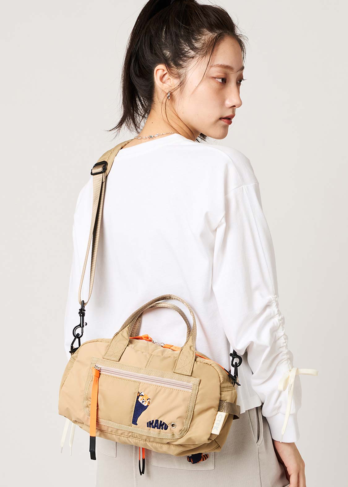 イカク(CONTROL FREAK)｜ボストンショルダーバッグ｜ユニセックス