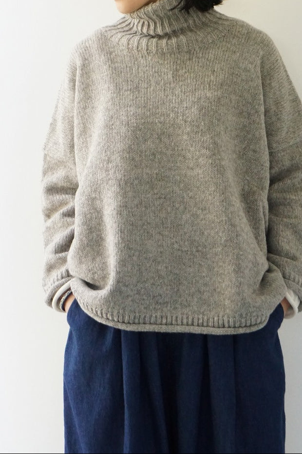utilite(ユティリテ) ペルーハイランドウール タートルネックプル