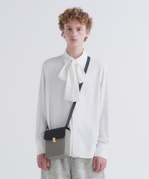 CULLNI（クルニ）の「24-AW-023B / Double Satin Bowtie Shirt（シャツ