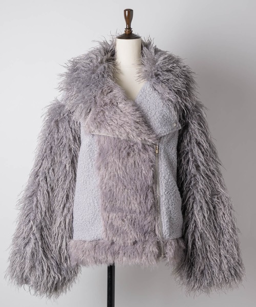 LA BELLE ETUDE（ラベルエチュード）の「異素材ボリュームファー