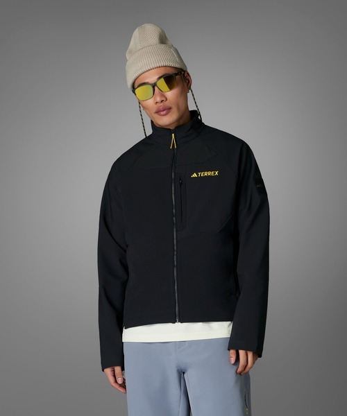 adidas（アディダス）の「cナショナル ジオグラフィック ソフトシェル