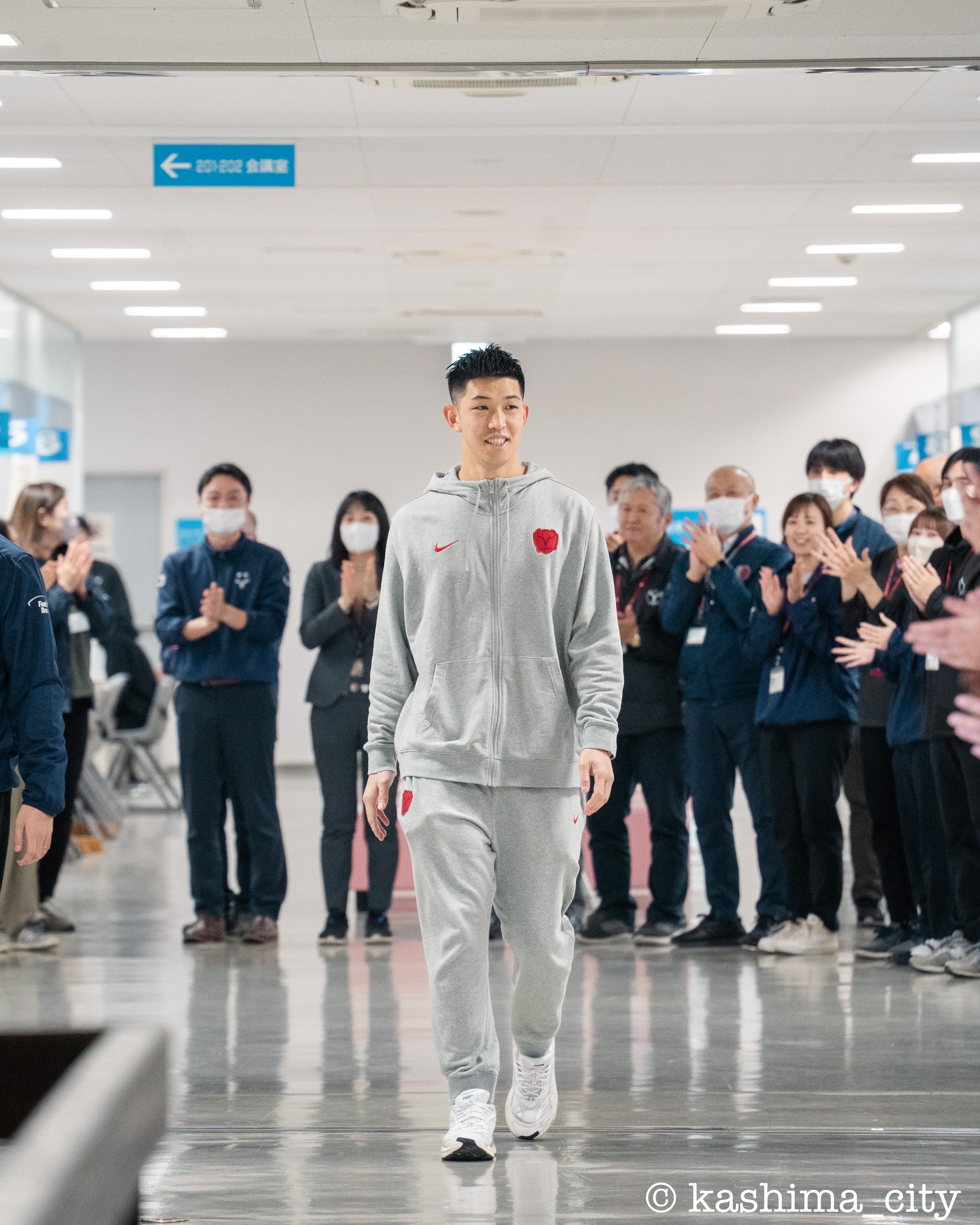 鹿嶋市レポート】鹿島アントラーズ 早川選手のJリーグMVP受賞を祝して