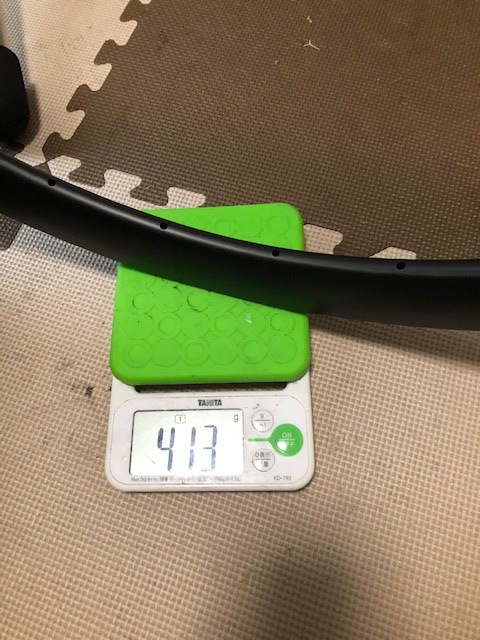 45mm高の中華カーボンリム(Carbon Beam)でディスクブレーキホイールを