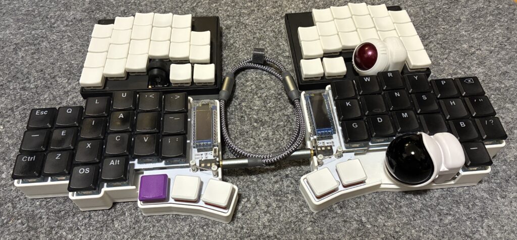 KUKEY42のレビュー！トラックボール付き無線ロープロファイルな分割
